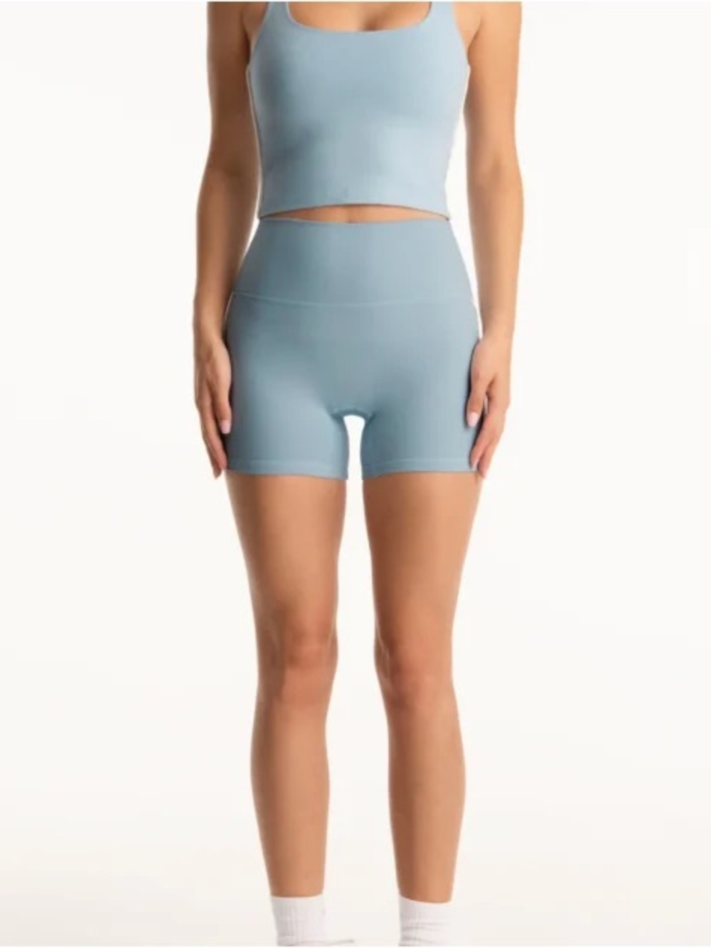 SET Active x PARKE FormCloud biker shorts light blue